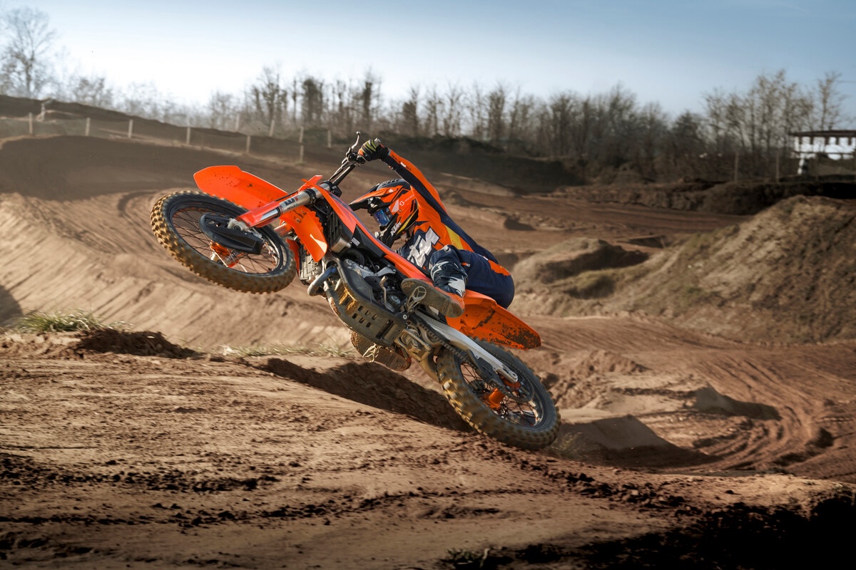 2025 KTM SX and SX F 2